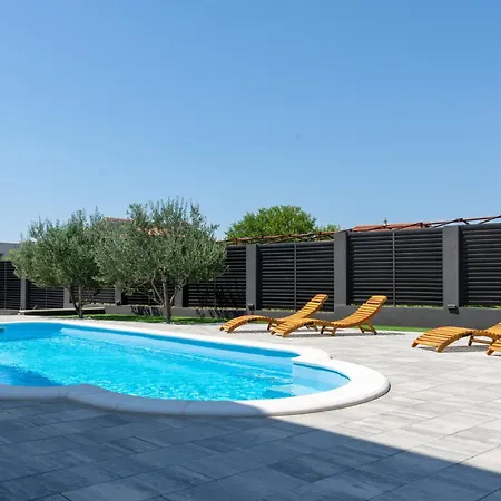 Kalani Holiday home *