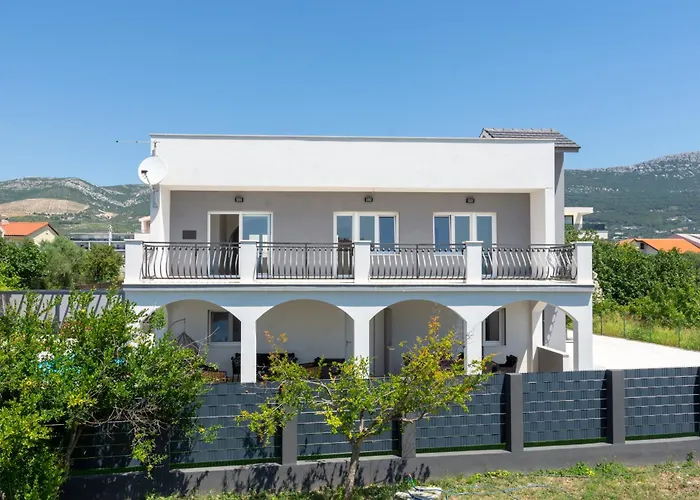 Nyaraló Kalani Kaštela